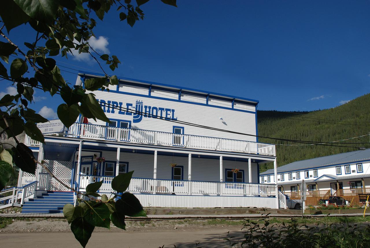 Triple J Hotel Dawson City Exterior photo