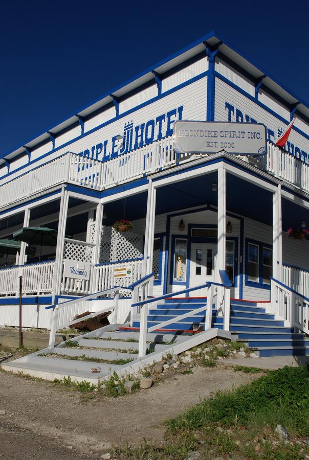 Triple J Hotel Dawson City Exterior photo