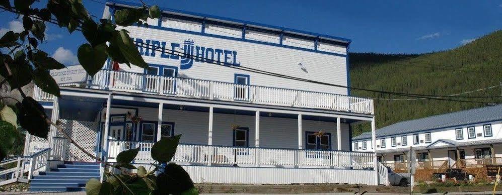 Triple J Hotel Dawson City Exterior photo